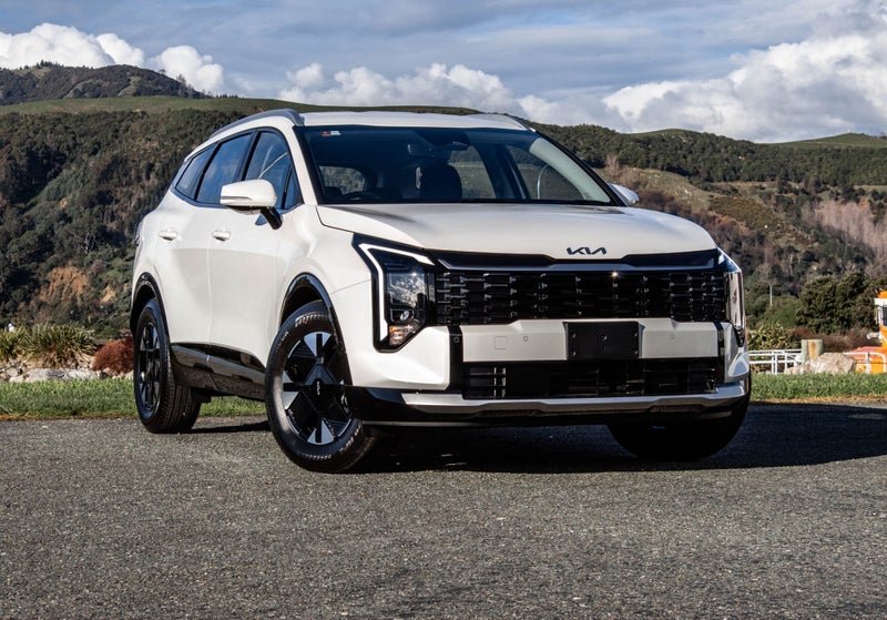 2025 Kia Sportage Light HEV AWD 1.6PHT