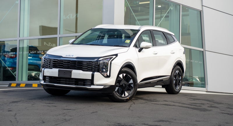 2025 Kia Sportage Light Hev Awd 1.6Pht