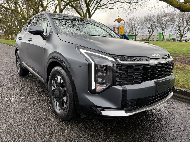 2025 Kia Sportage Light HEV AWD 1.6T