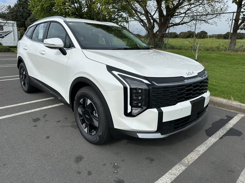 2025 Kia Sportage Lx 2Wd 1.6Pt/8At