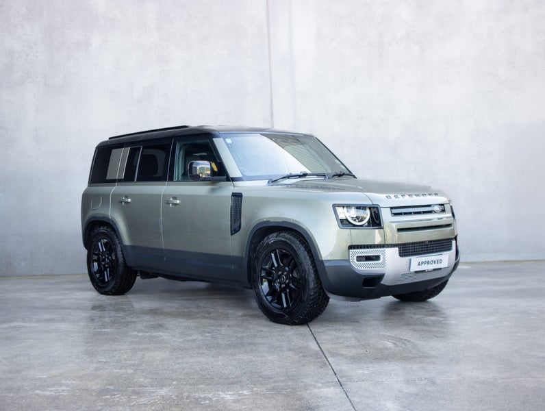 2025 Land Rover Defender 110 D250 S