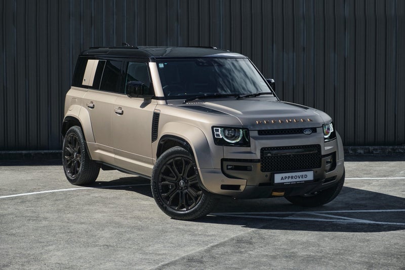 2025 Land Rover Defender 110 P635 OCTA