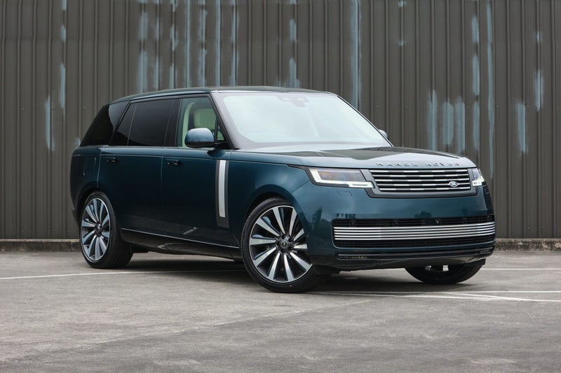 2025 Land Rover Range Rover SV Haast Edition