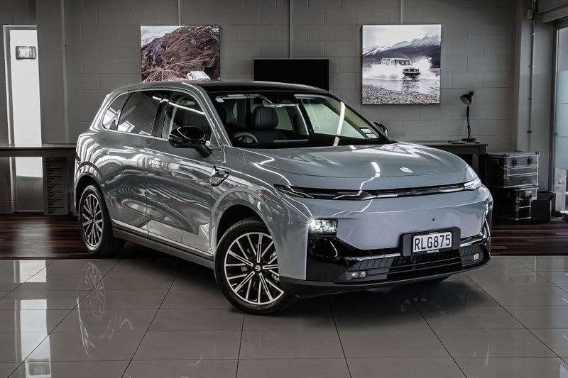 2025 Leapmotor B10 Design 67Kwh/Ev/At