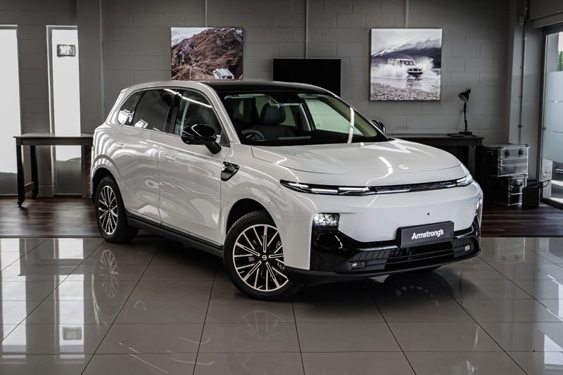 2025 Leapmotor B10 Design 67Kwh/Ev/At