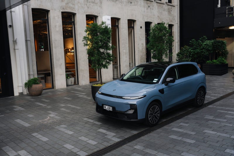 2025 Leapmotor B10 Design BEV !!$2,000 Launch p...