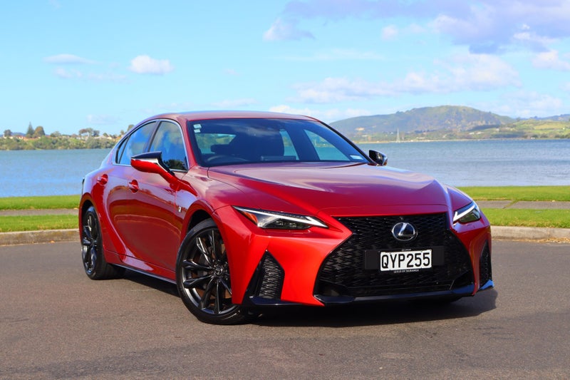 2025 Lexus IS 300h F Sport 2.5Ph/Hd