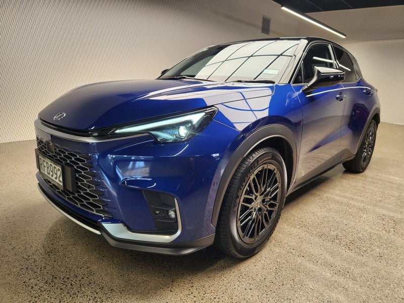 2025 Lexus LBX Cool 1.5P HEV ECVT FWD