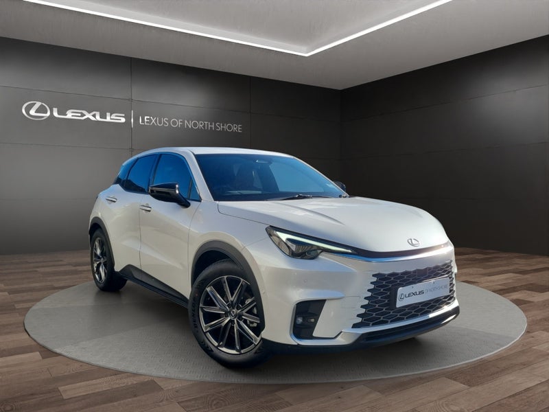 2025 Lexus LBX Relax 1.5L Hybrid FWD SUV