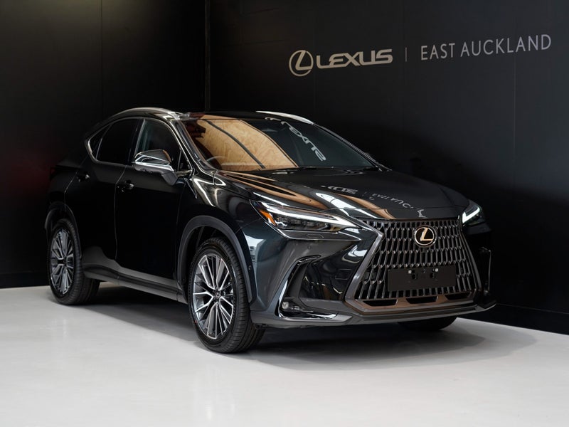 2025 Lexus NX 350h Limited 2.5P HEV ECVT AWD