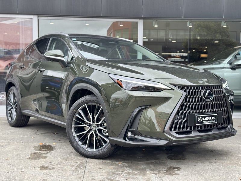 2025 Lexus NX 350h Limited 2.5Ph AWD