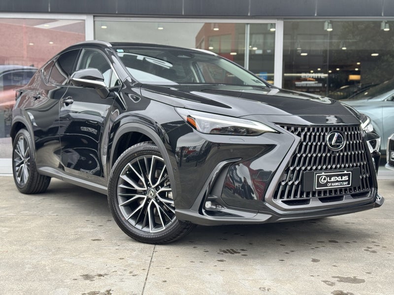 2025 Lexus NX 350h Limited 2.5Ph AWD