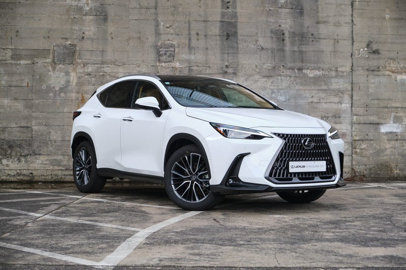 2025 Lexus NX 350h Limited