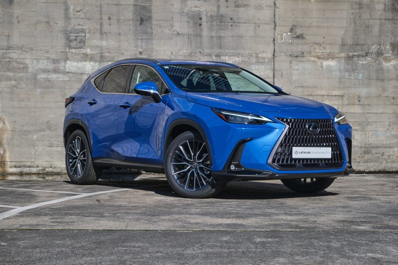 2025 Lexus NX 450h+ Limited AWD