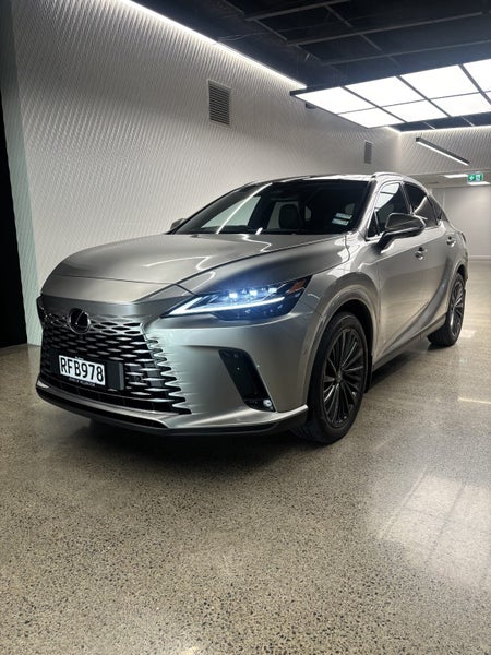 2025 Lexus RX 450h+ RX 450h+ Limited 2.5P PHEV...