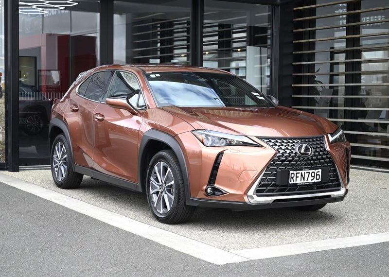 2025 Lexus UX 300e Premium BEV FWD