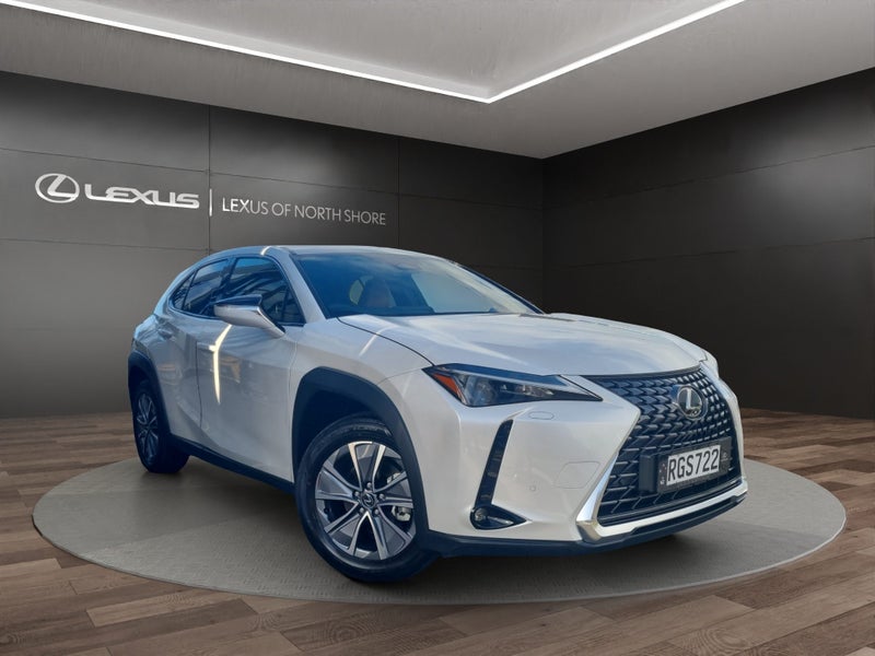 2025 Lexus UX 300e UX 300EPremium BEV FWD SUV/5...