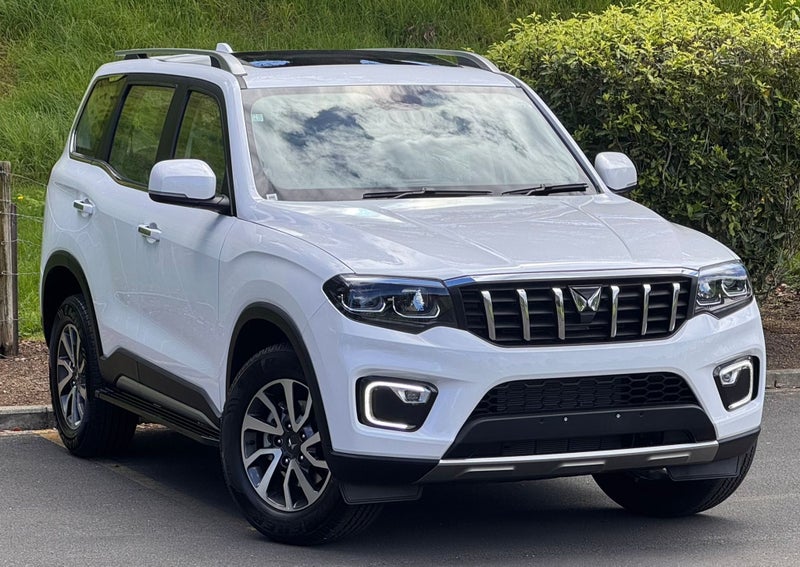 2025 Mahindra Scorpio-N Z8