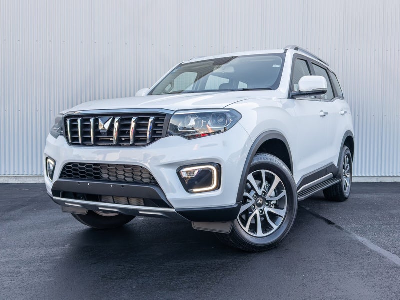 2025 Mahindra Scorpio Z8l 4WD 7 SEATER