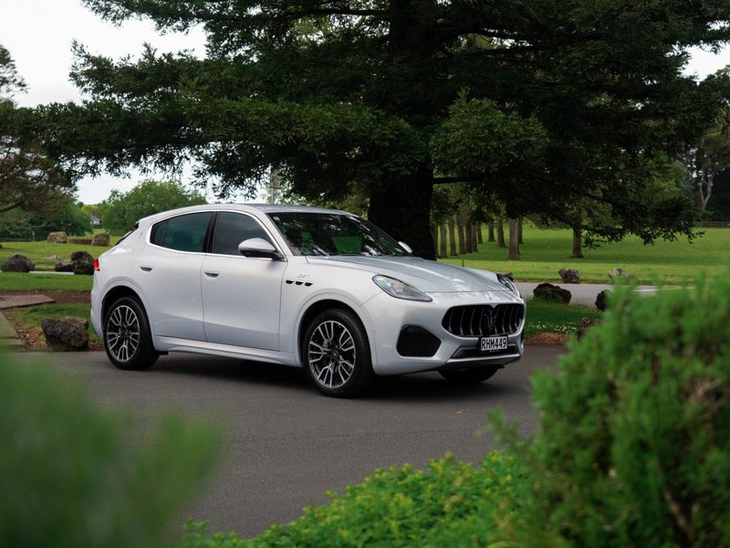 2025 Maserati Grecale GT 2.0P Turbo 300HP AWD H...