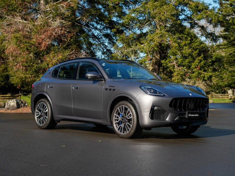 2025 Maserati Grecale Modena 2.0P Turbo 330HP AWD