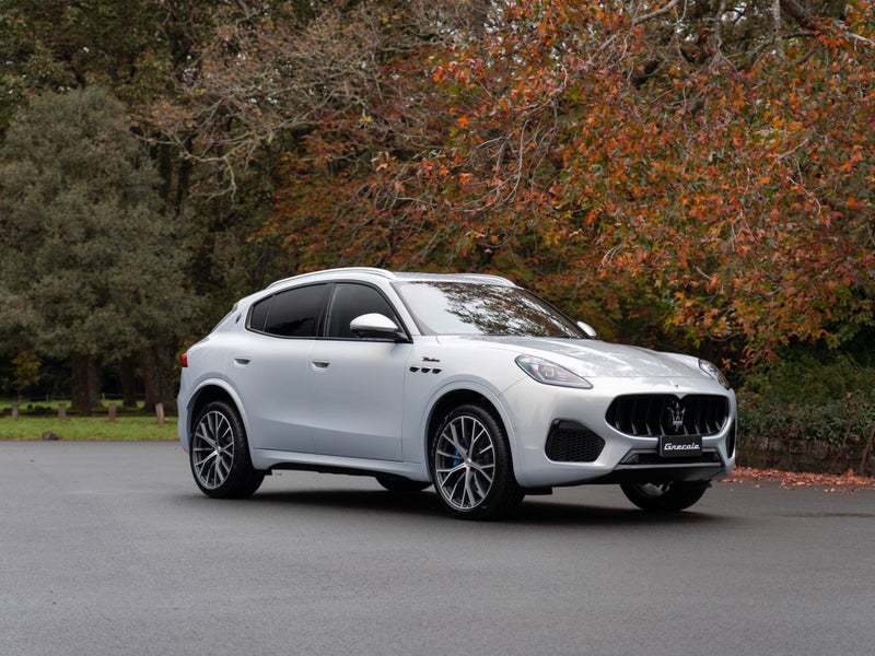 2025 Maserati Grecale Modena 2.0P Turbo 330HP AWD