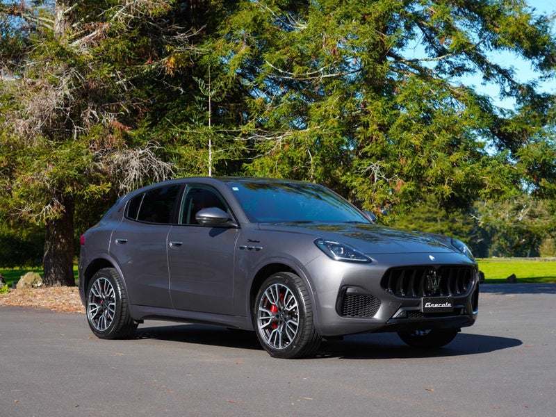 2025 Maserati Grecale Modena 2.0P Turbo 330HP AWD