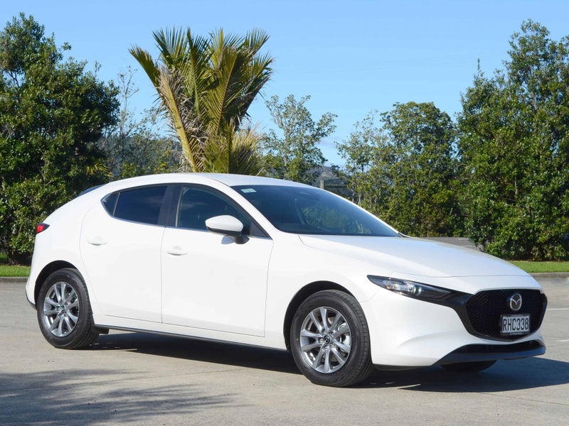 2025 Mazda 3 GSX 2.0i