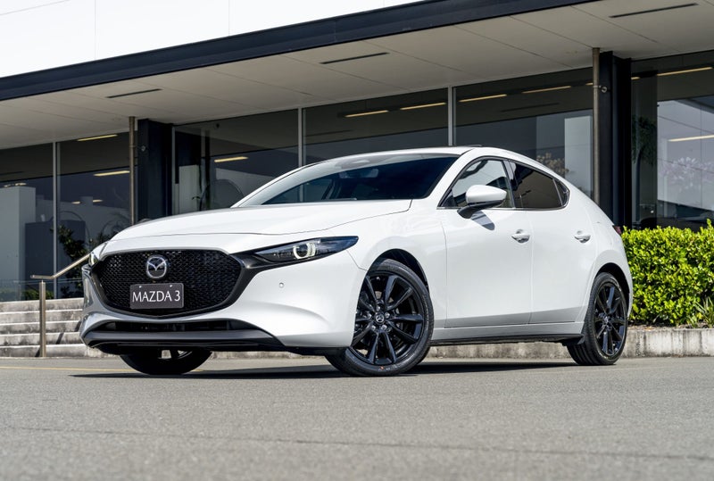 2025 Mazda 3 HOMURA 2.5L FWD Hatchback
