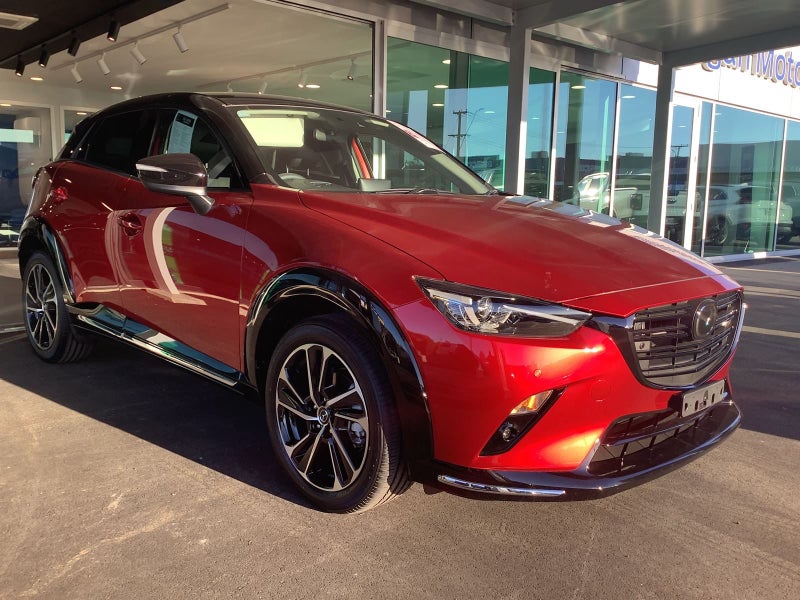 2025 Mazda CX-3 SP20