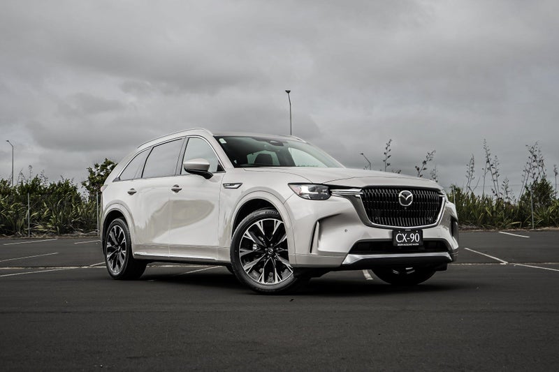 2025 Mazda CX-90 A AWD Takami 3.3l MHEV 8AT