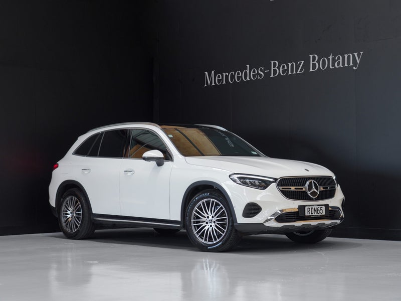 2025 Mercedes-Benz GLC 200 AMG Line