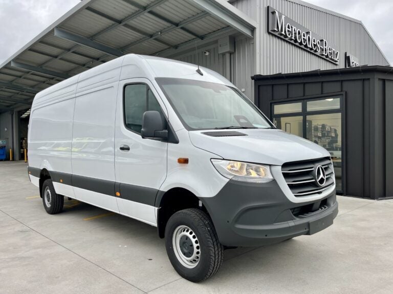 2025 Mercedes-Benz Sprinter 419 LWB 4x4