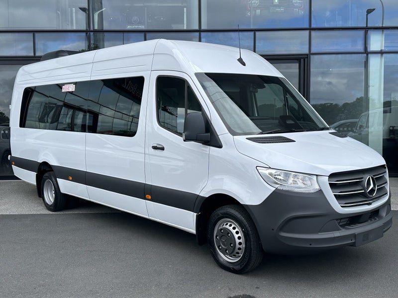 2025 Mercedes-Benz Sprinter 519 ELWB Minibus -...