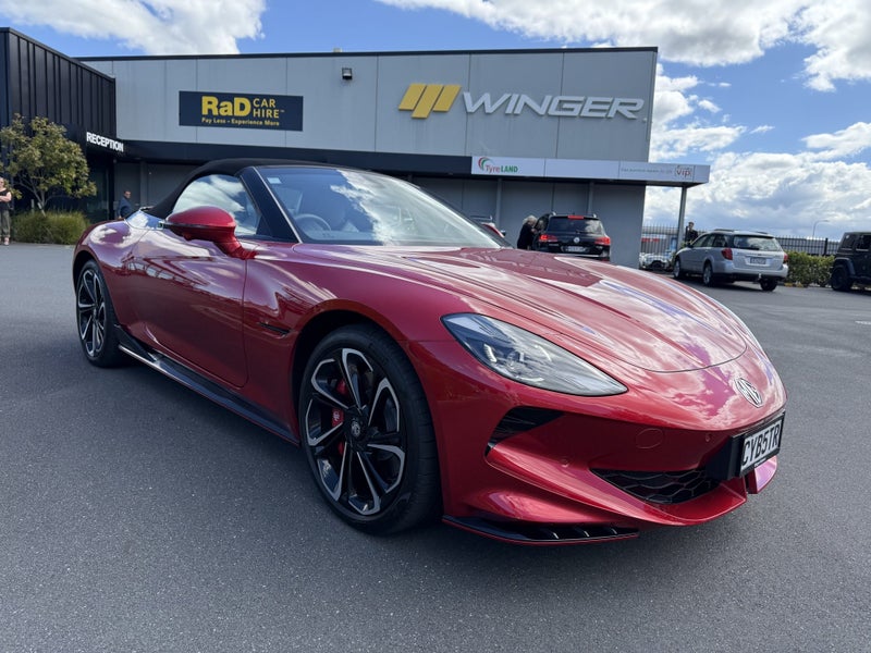 2025 MG Cyberster 77Kw EV