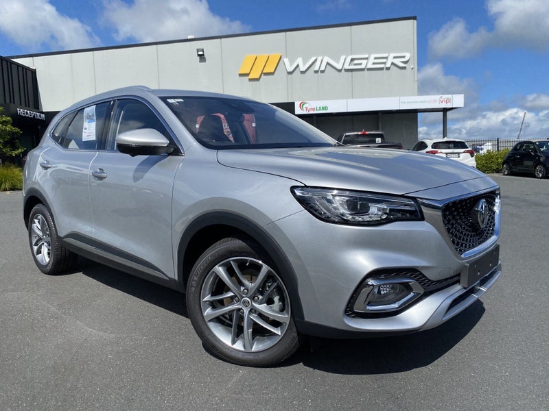 2025 MG HS Essence PHEV