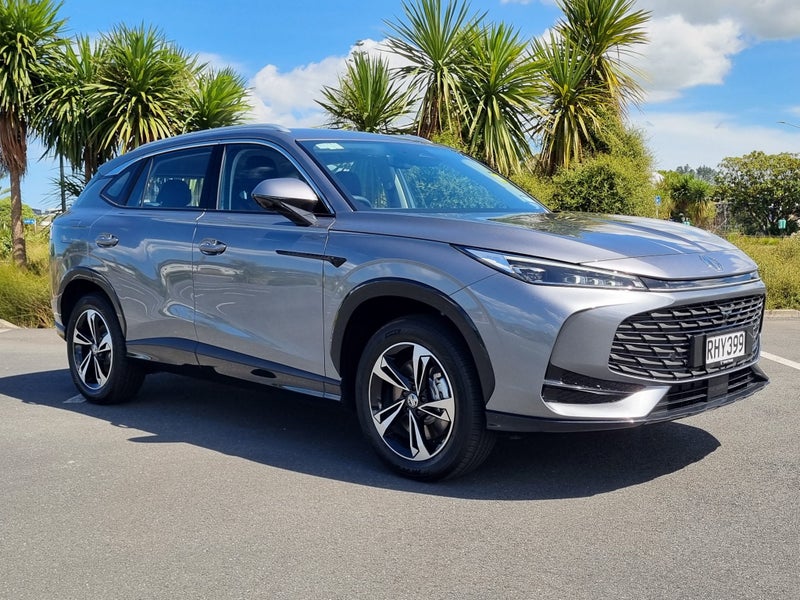 2025 MG HS Excite 1.5Pht/3Hd