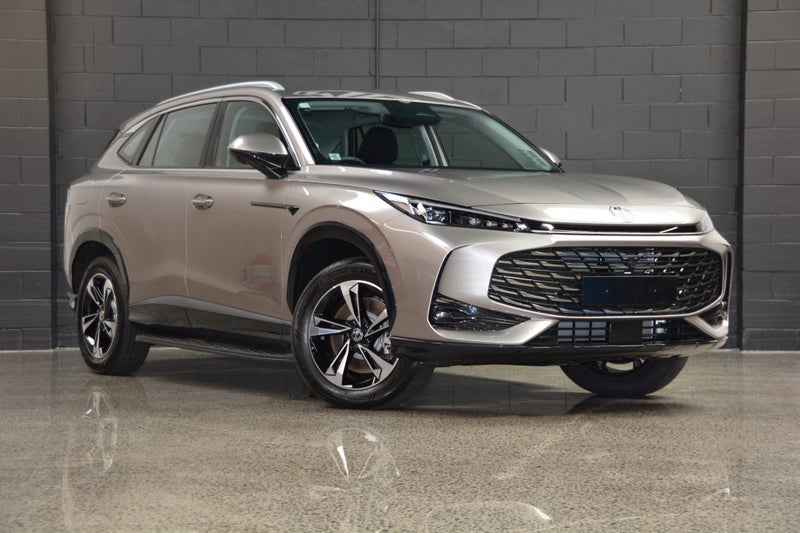 2025 MG HS PHEV Excite