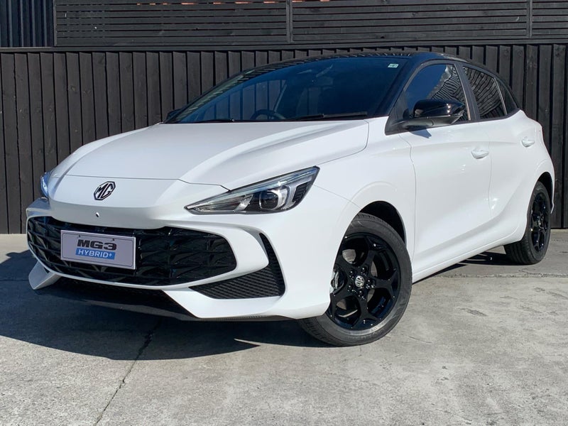 2025 MG MG3 Essence Hybrid Black Edition