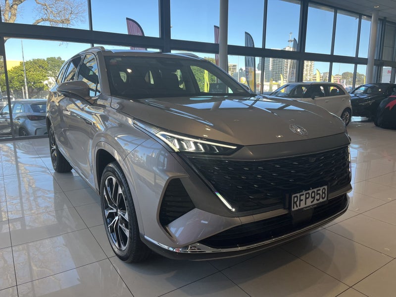 2025 MG QS Excite 2.0Pt/9At