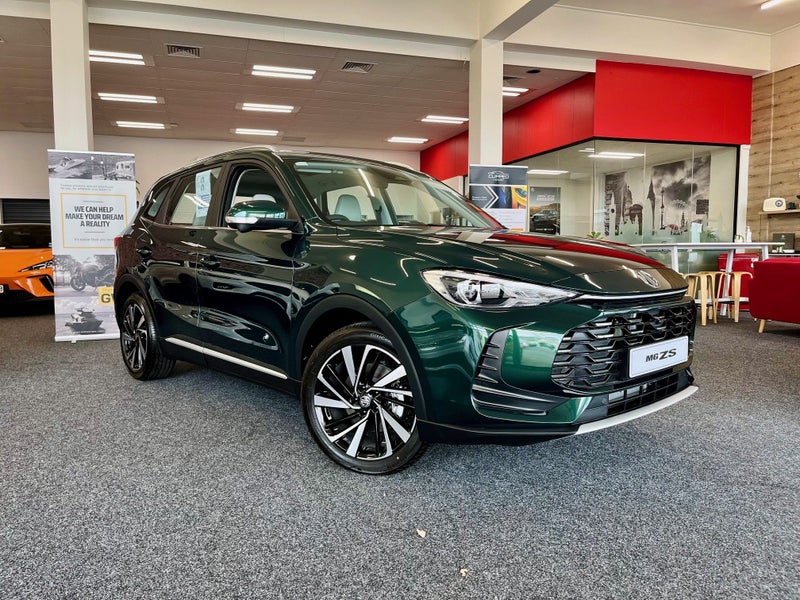 2025 MG ZS Essence Hybrid+ 1.5Pht/3Hd