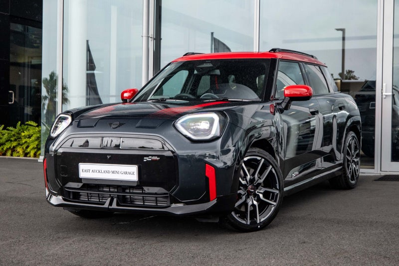 2025 MINI Aceman JCW E Full electric