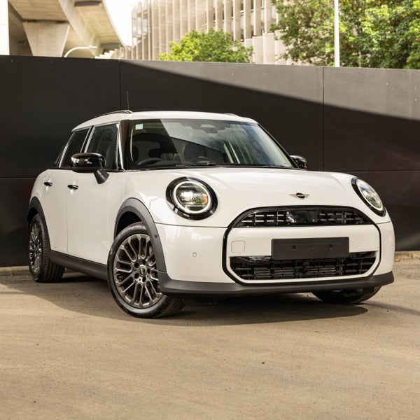 2025 MINI Cooper 5 Door Hatch Core