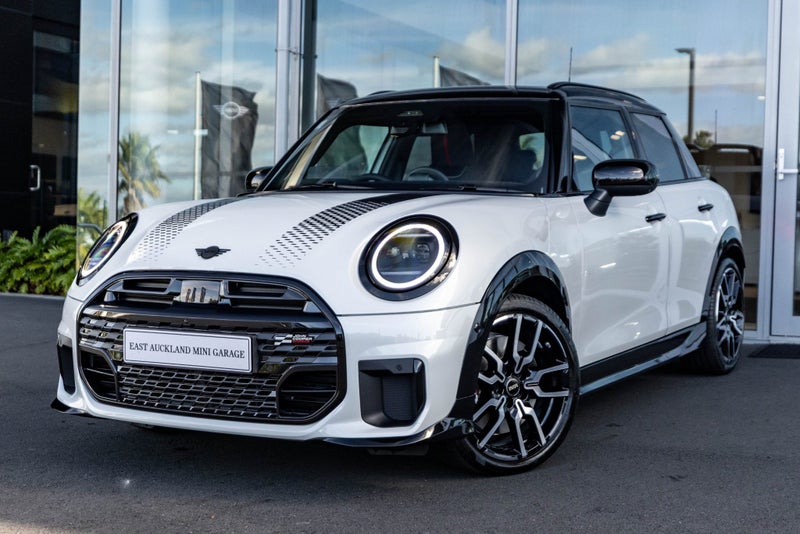 2025 MINI Cooper S 5 door JCW Sport