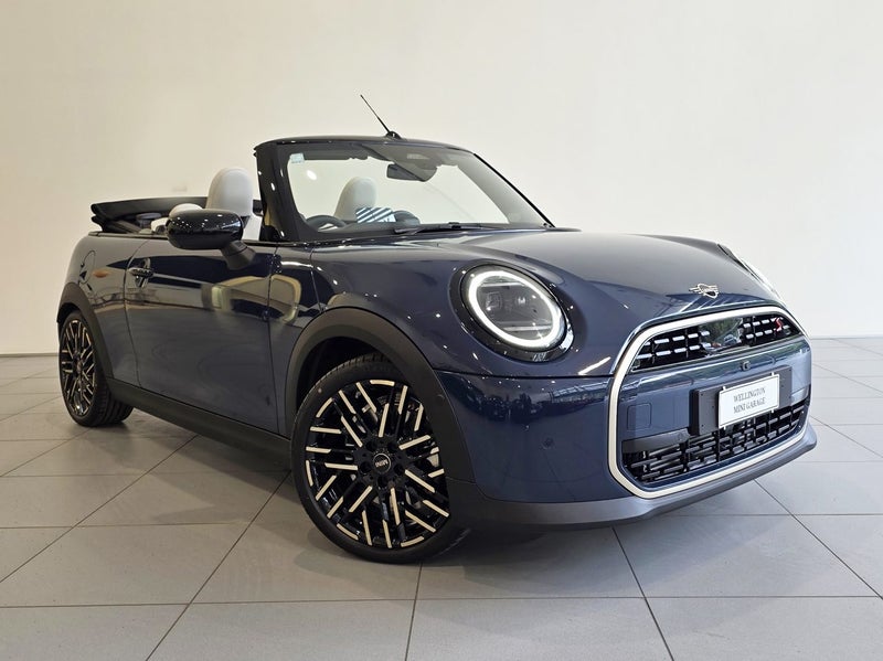2025 MINI Cooper S Convertible Favoured
