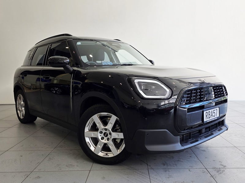 2025 MINI Countryman C Core