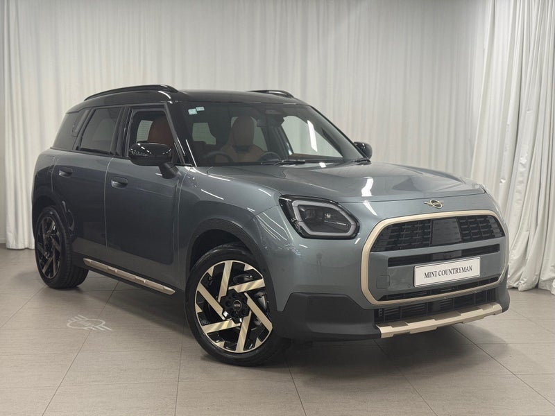 2025 MINI Countryman Countryman C Favoured