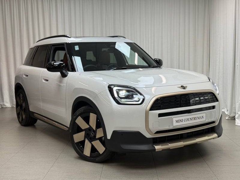 2025 MINI Countryman Countryman E Favoured