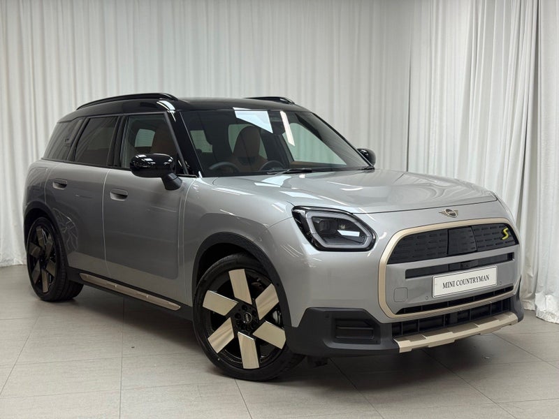 2025 MINI Countryman Countryman SE ALL4 Favoured