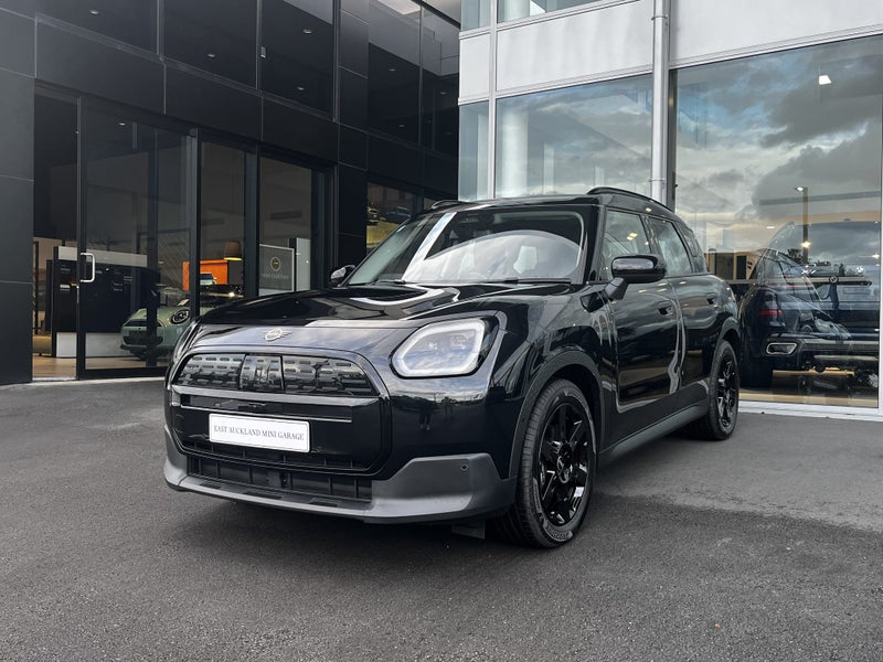 2025 MINI Countryman E Full Electric Classic